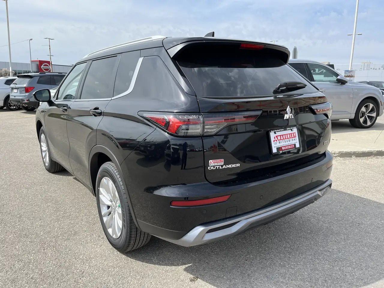 Mitsubishi Outlander снимка Mitsubishi Outlander