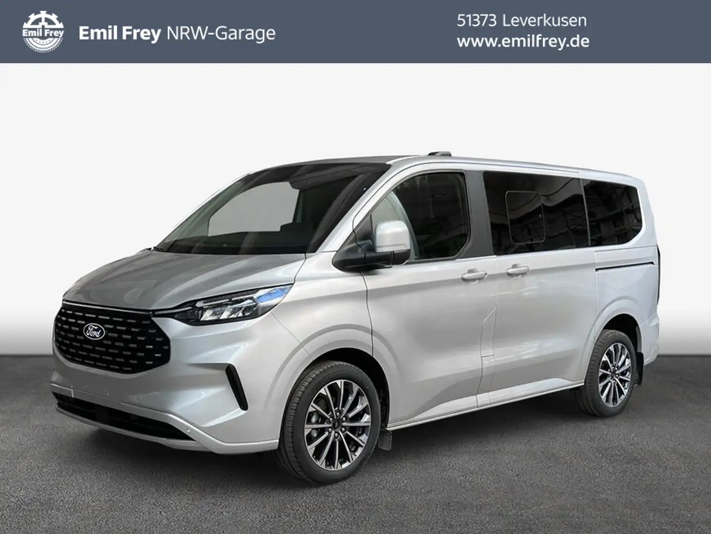Ford Tourneo Custom 320 L1H1 VA Autm. Titanium 125 kW, Silber - 1
