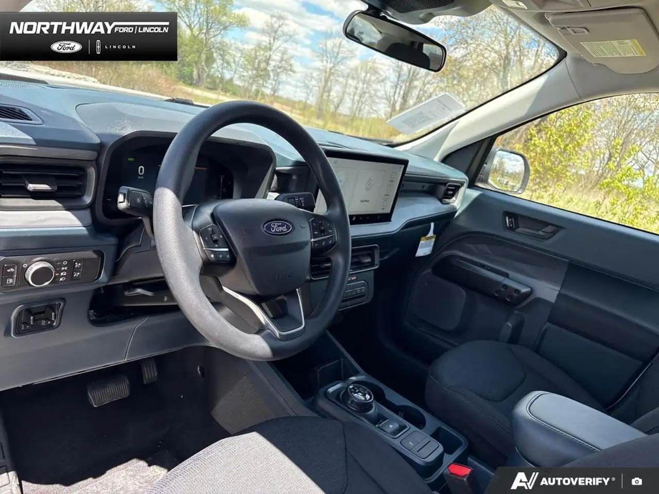 Ford Maverick снимка Ford Maverick