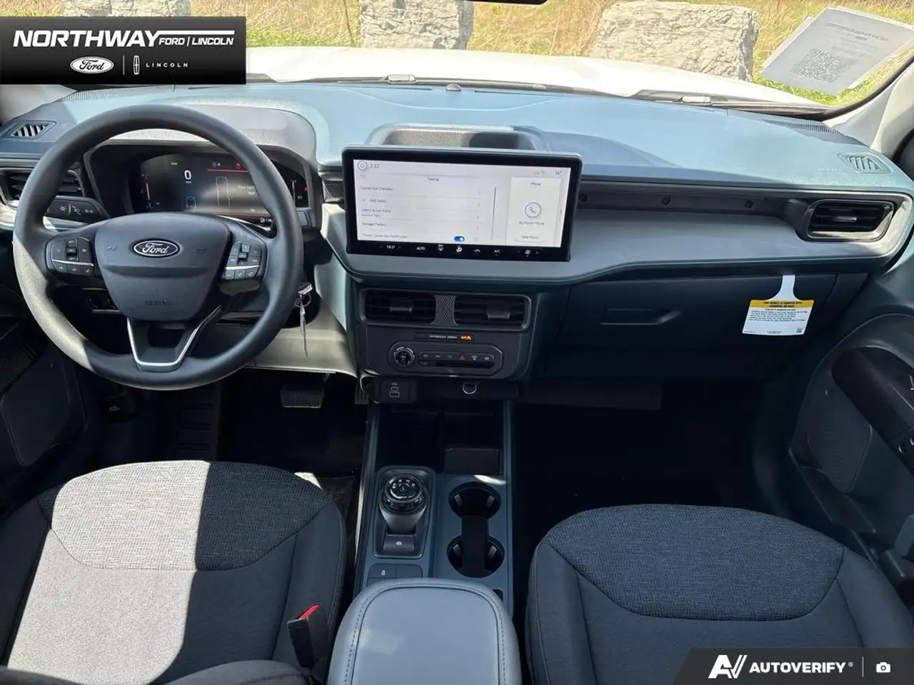 Ford Maverick снимка Ford Maverick