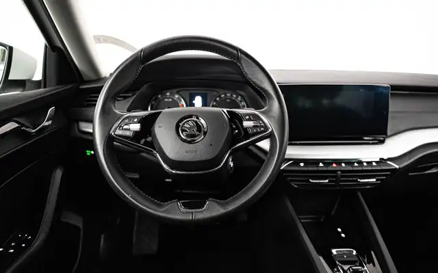 Skoda Octavia view 11