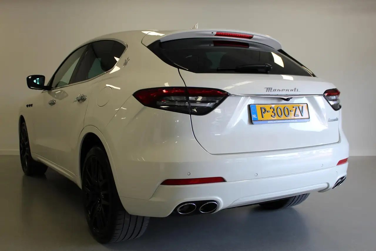 Maserati Levante 2022