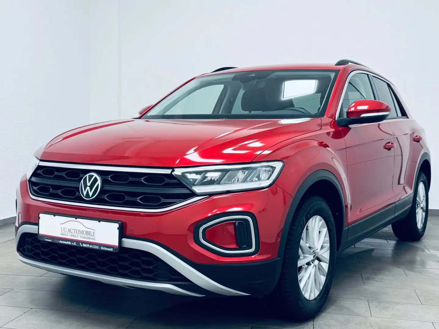 Volkswagen T-Roc Life 1.0 TSI * 1.H * R-KAM * ACC *8xREIFEN Rot - 1