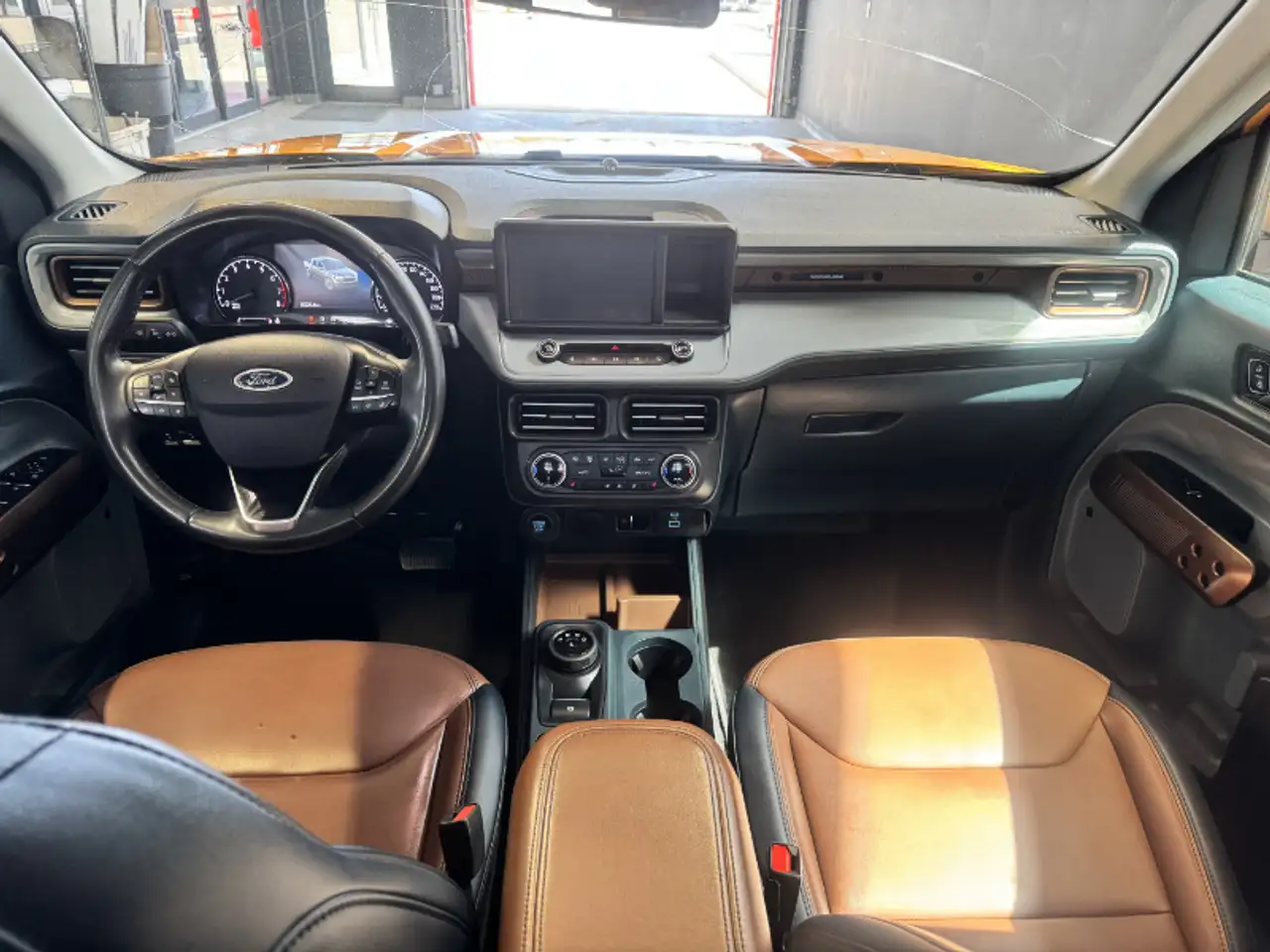 Ford Maverick снимка Ford Maverick