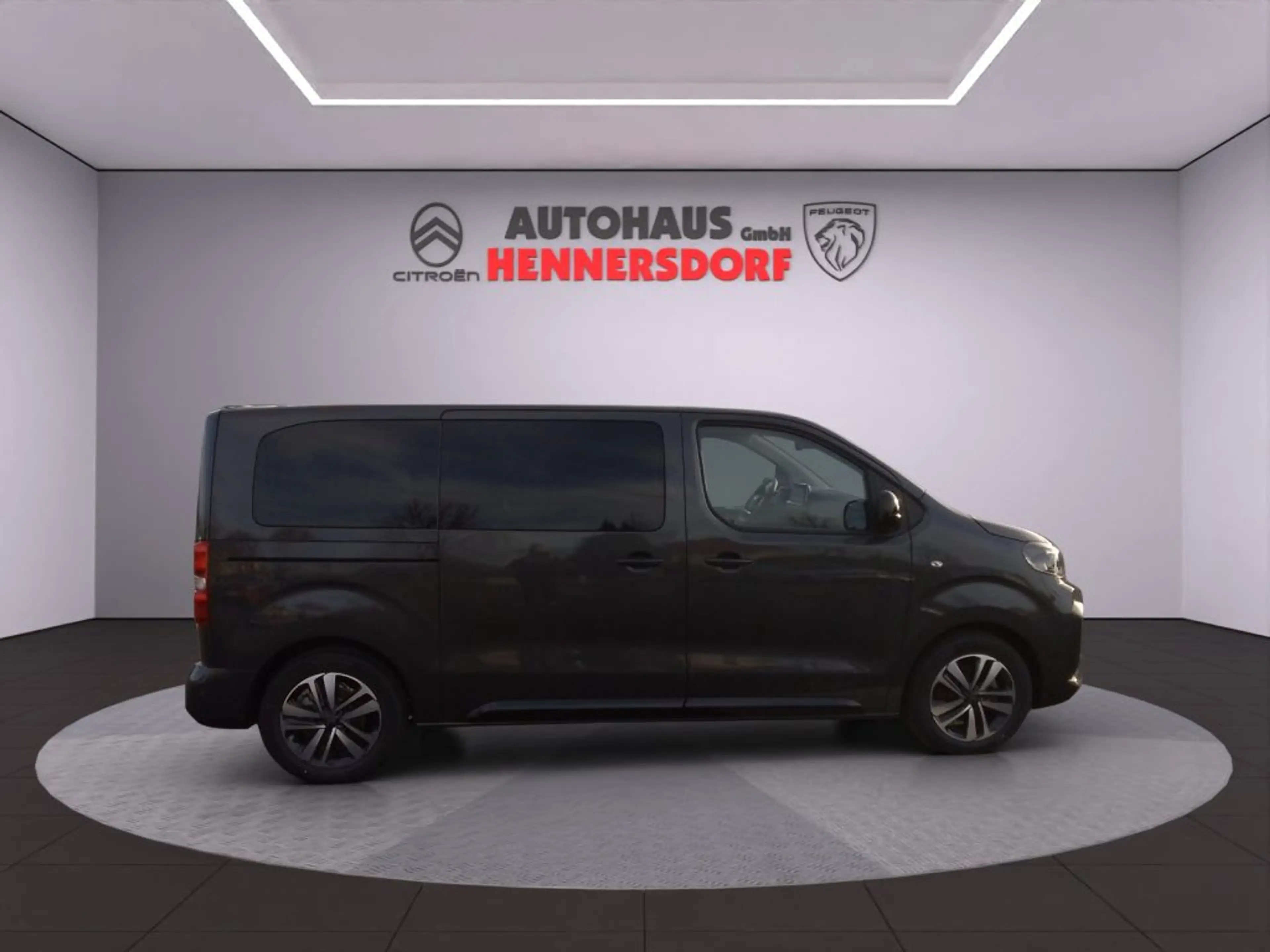Citroen Spacetourer M Diesel 180 Plus — photo 6