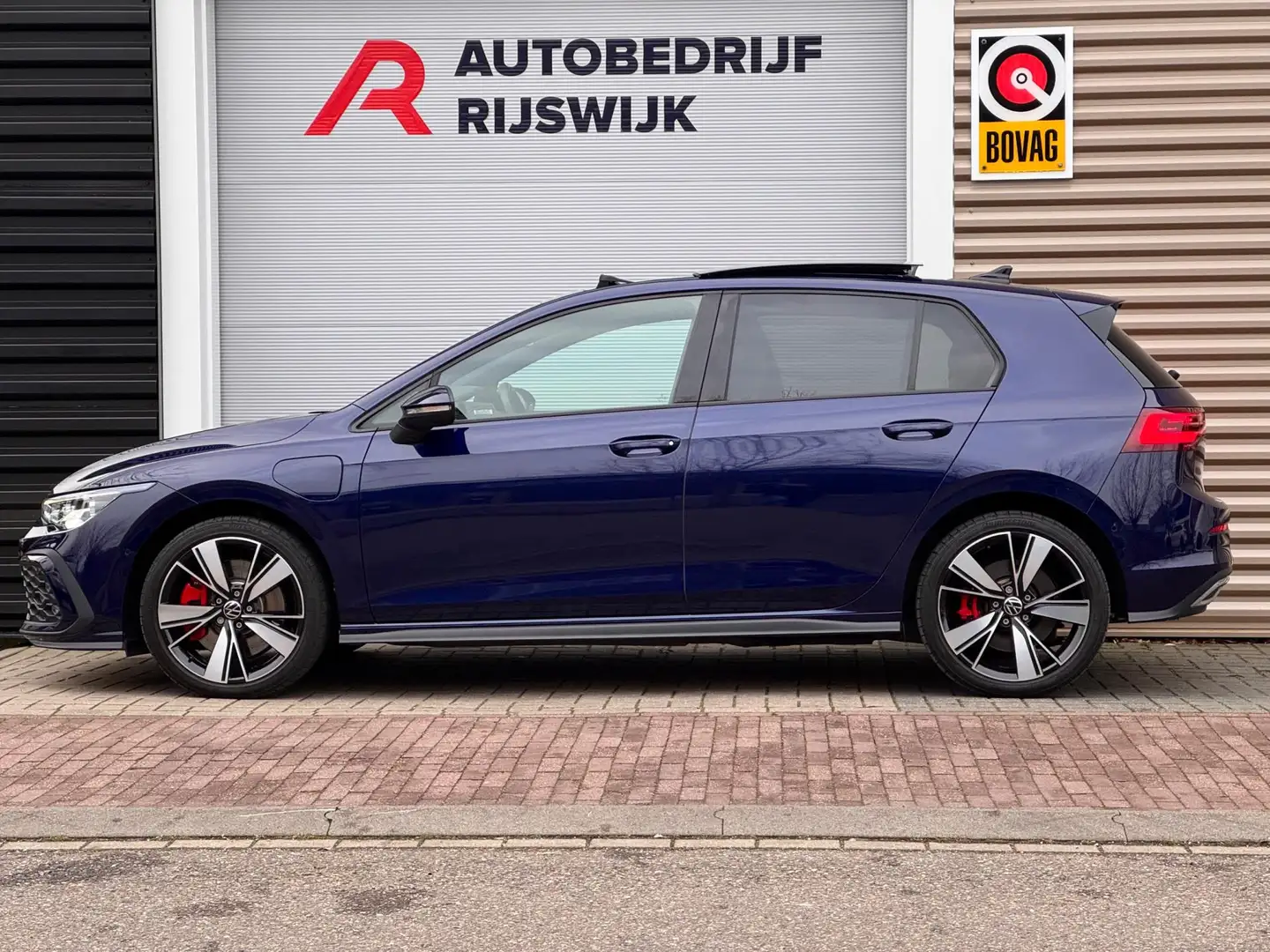 Volkswagen Golf GTE 1.4 eHybrid Leer/Pano/Matrix/HuD/Blindspot Bleu - 2