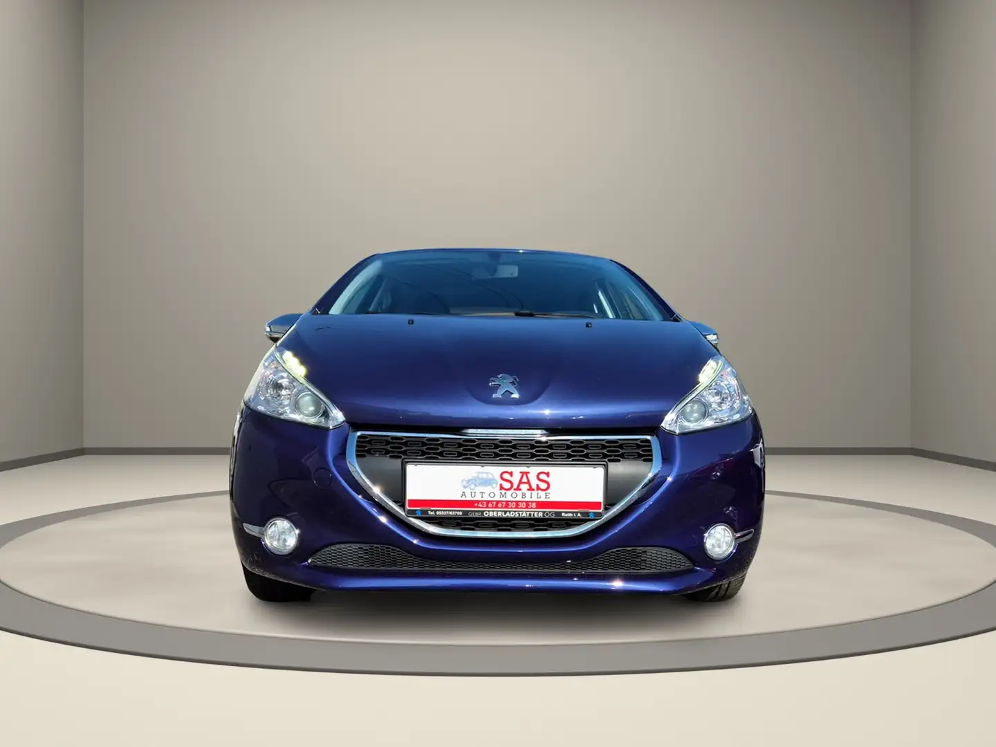 Peugeot 208 208 Style 1,4 HDI 68 Style Blau - 2