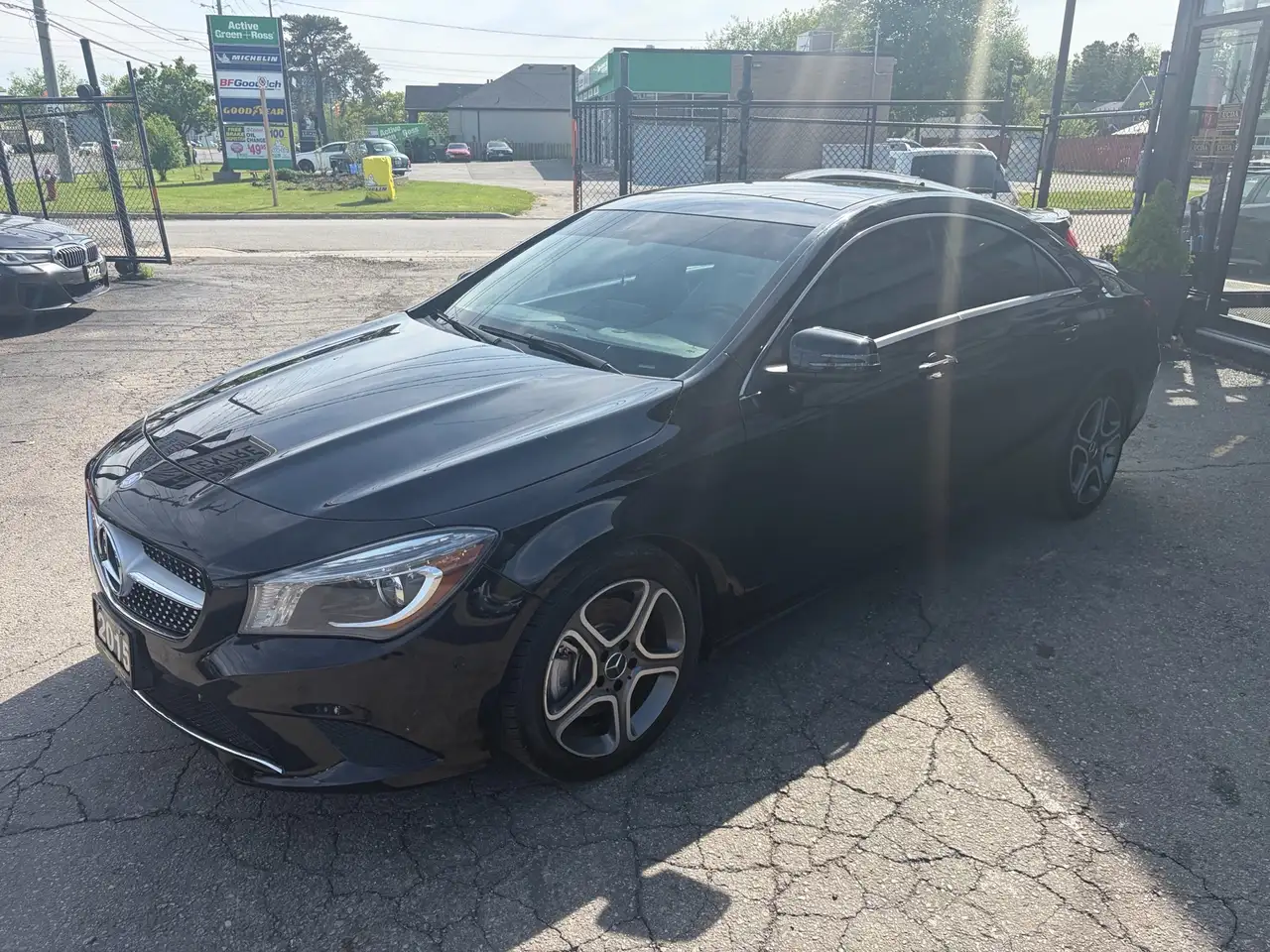 Mercedes-Benz CLA снимка Mercedes-Benz CLA