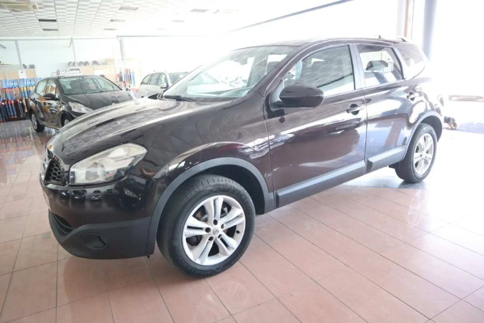 Nissan Qashqai Q+2 1.5dCi Visia 4x2 Negro - 2