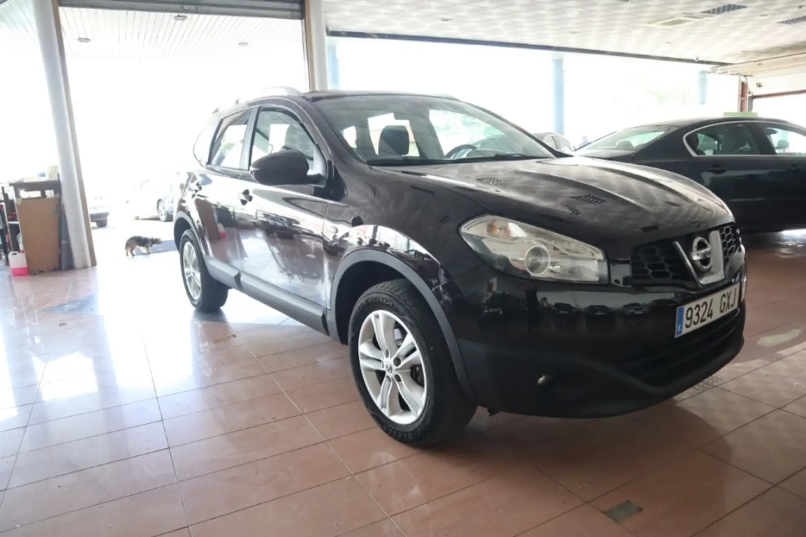 Nissan Qashqai Q+2 1.5dCi Visia 4x2 Negro - 1