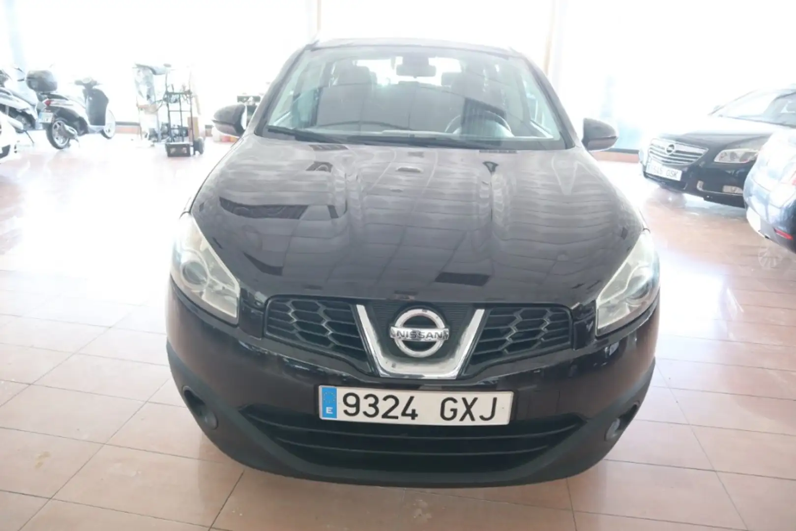 Nissan Qashqai Q+2 1.5dCi Visia 4x2 Negro - 1