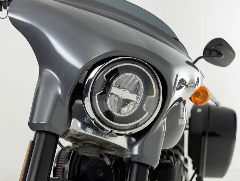 Harley-Davidson Sport Glide - foto 7