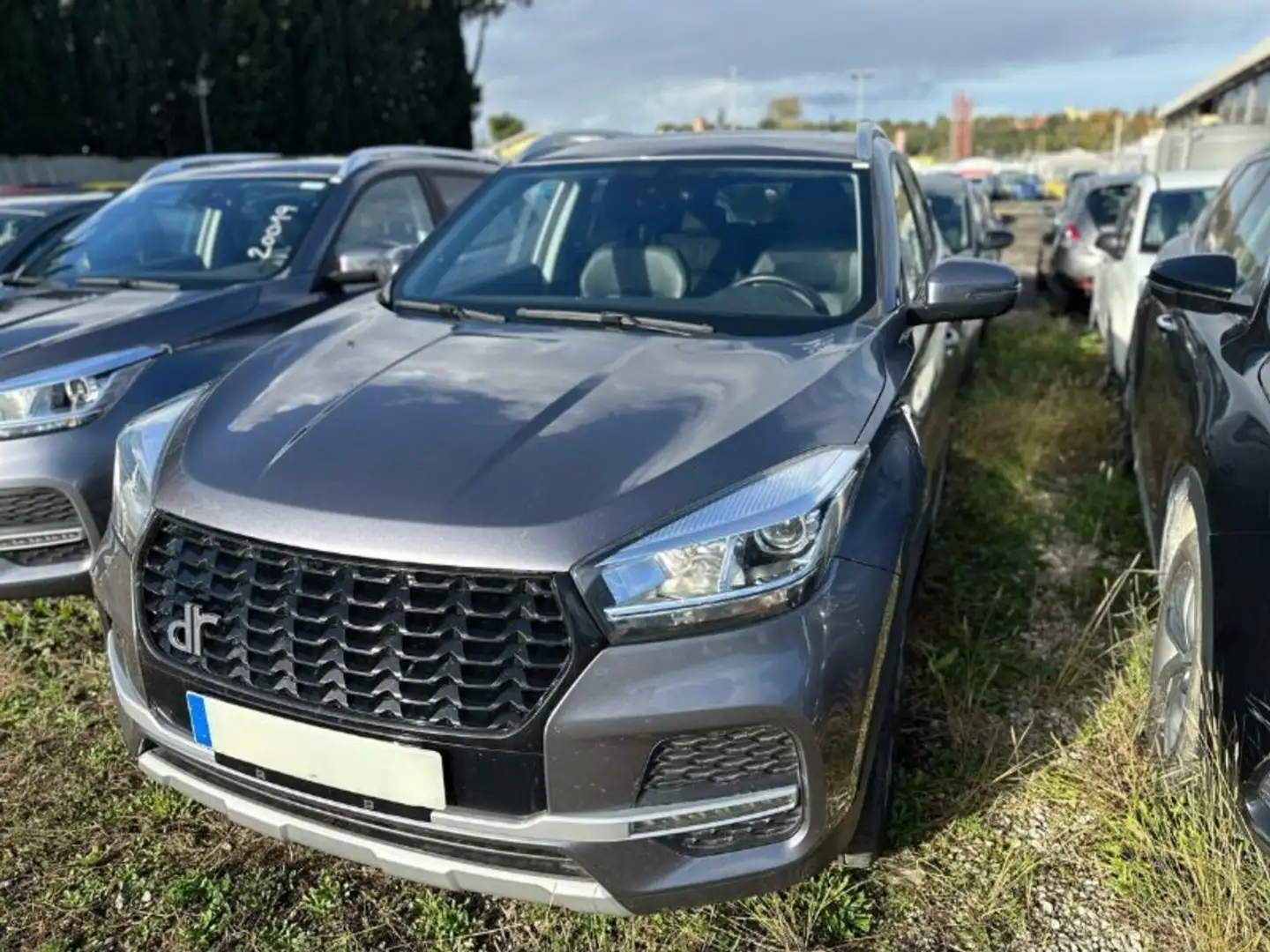 DR Automobiles DR4.0 1.5 Bi-Fuel Grau - 1