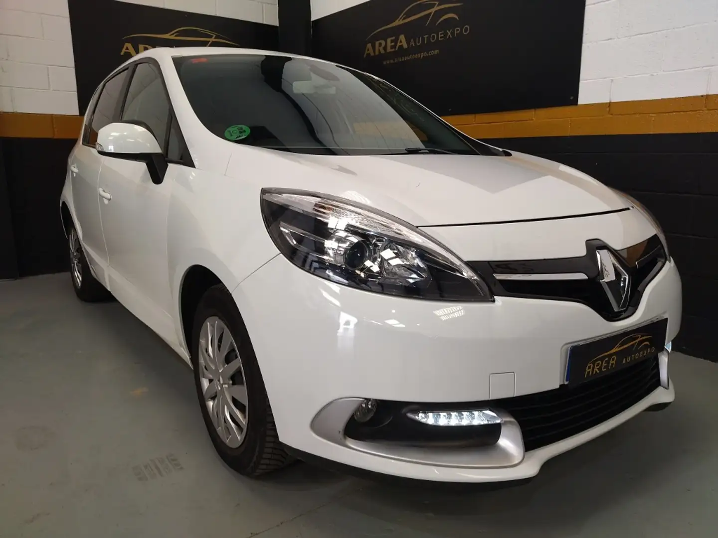 Renault Scenic 1.2 TCe Energy Expression Blanco - 2
