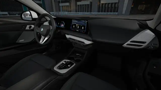 BMW 1 Series view 14