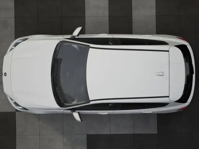 BMW 1 Series view 15