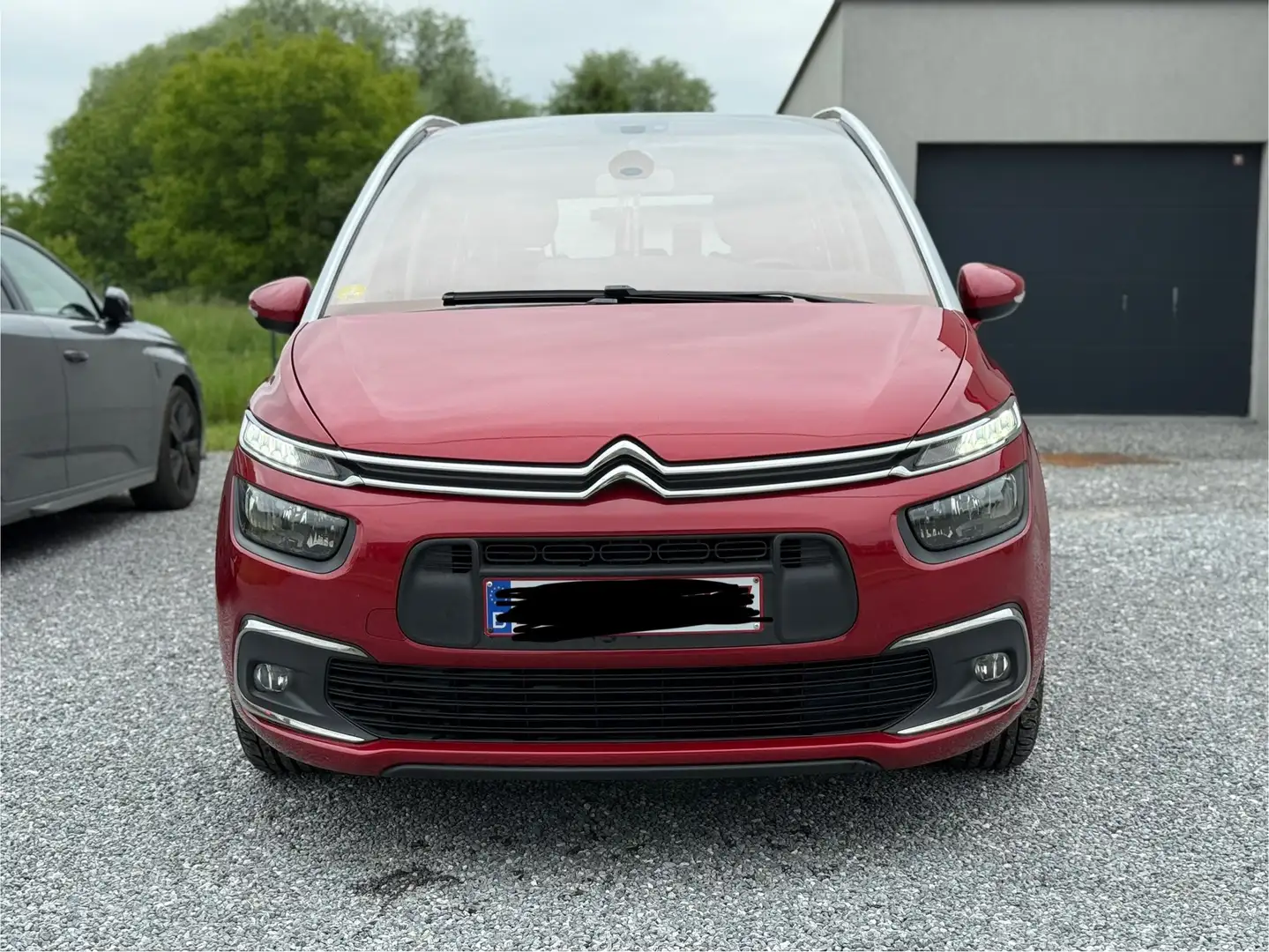 Citroen C4 Picasso 1.6 BlueHDi 7 Places Rood - 2