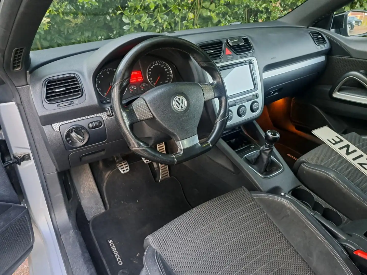 Volkswagen Scirocco 2.0 TSI 200 Pk Highline Ecc Lmv 6 Bak Argent - 2