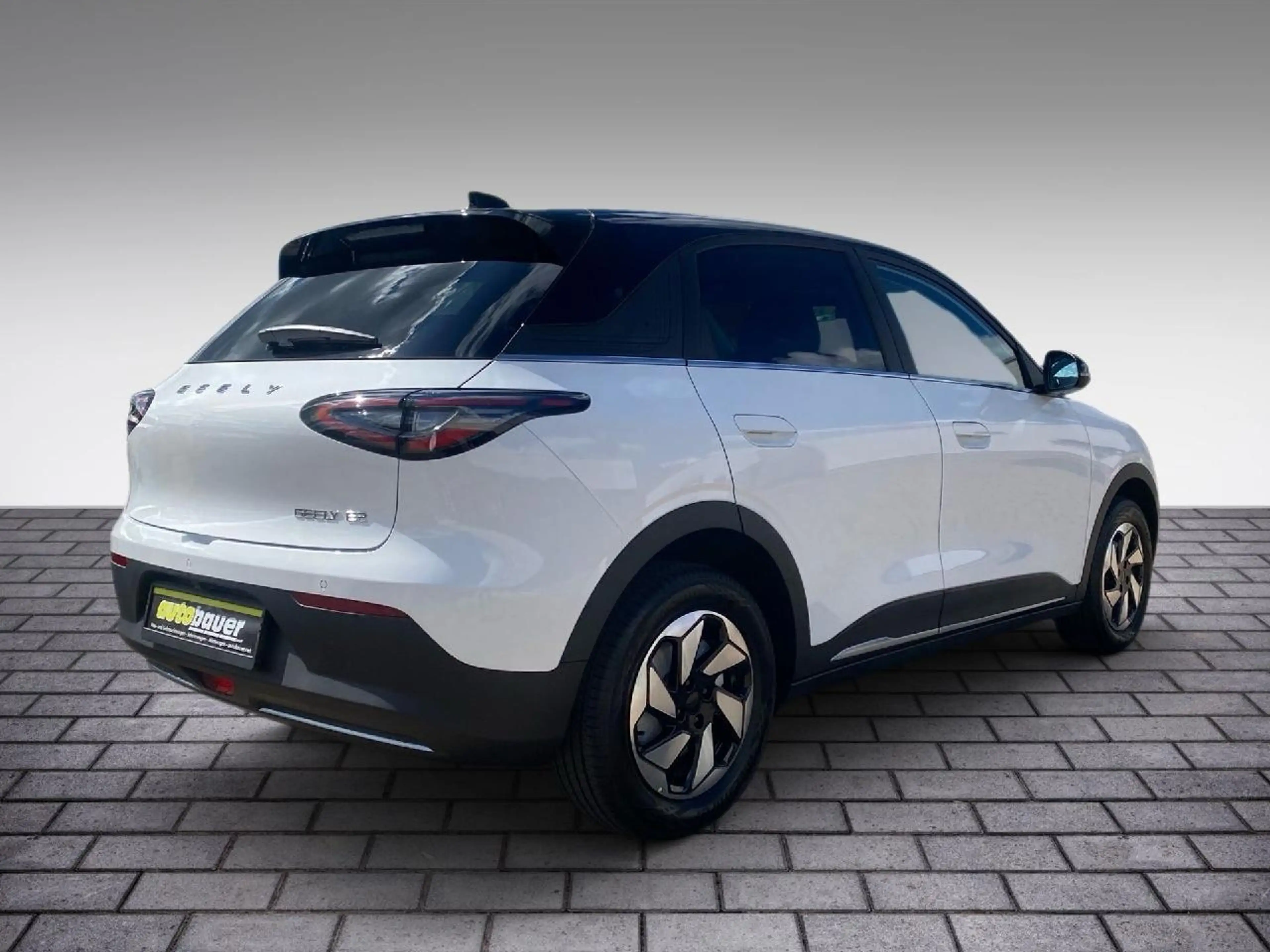 Geely E2 85 kW Ultra — photo 3