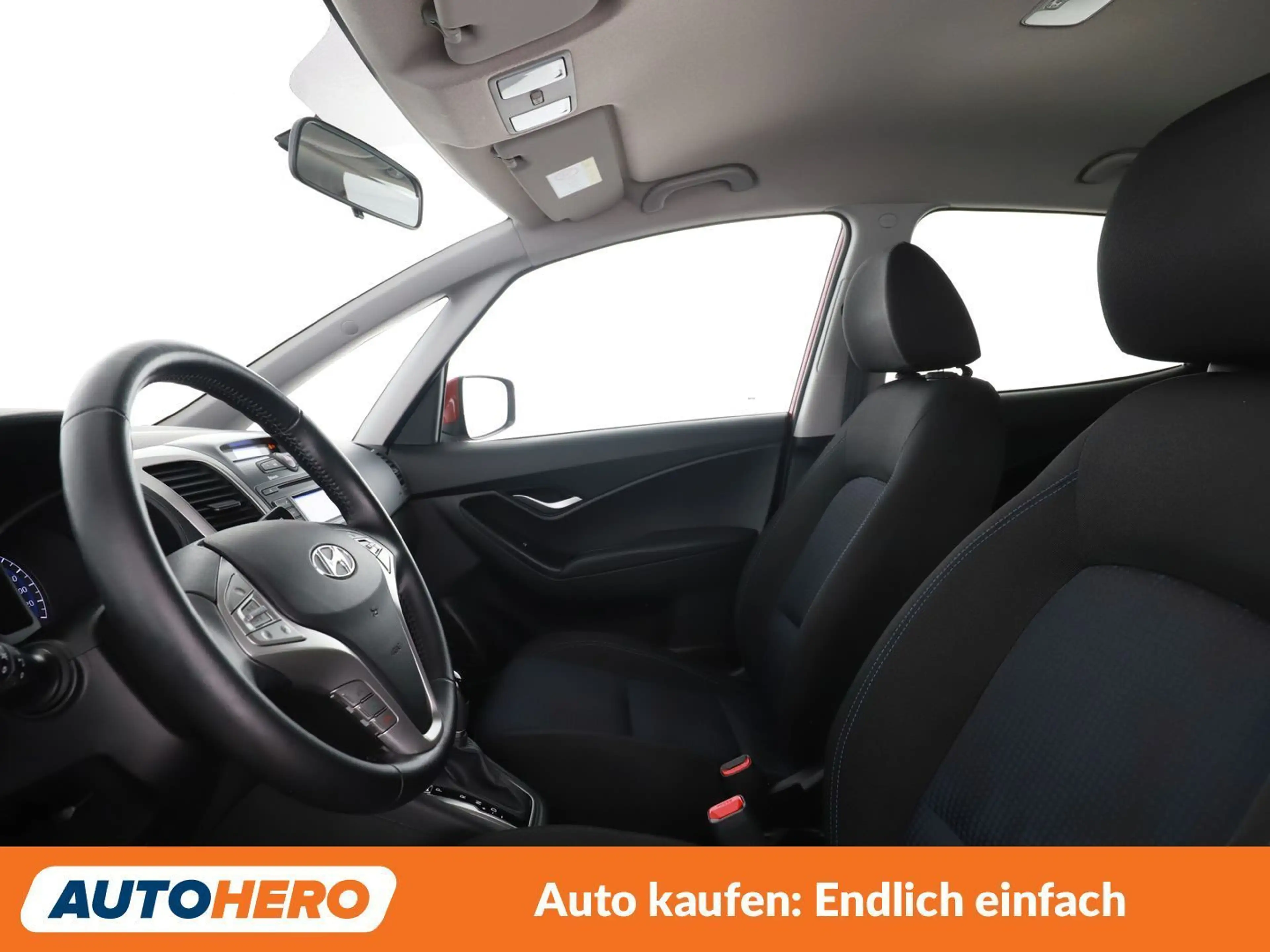 Hyundai iX20 1.6 Edition 25 — photo 10