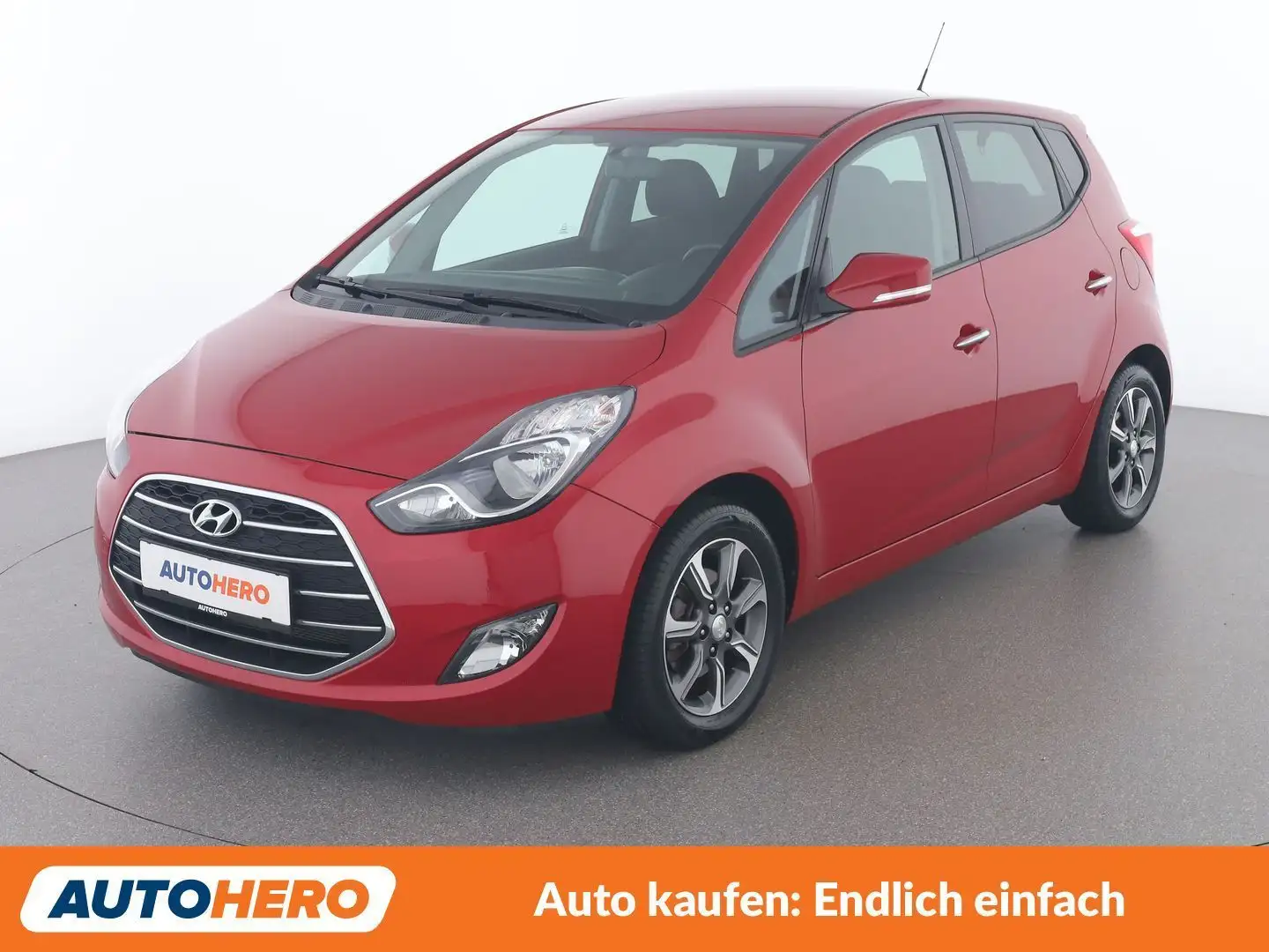 Hyundai iX20 1.6 Edition 25 Rot - 1