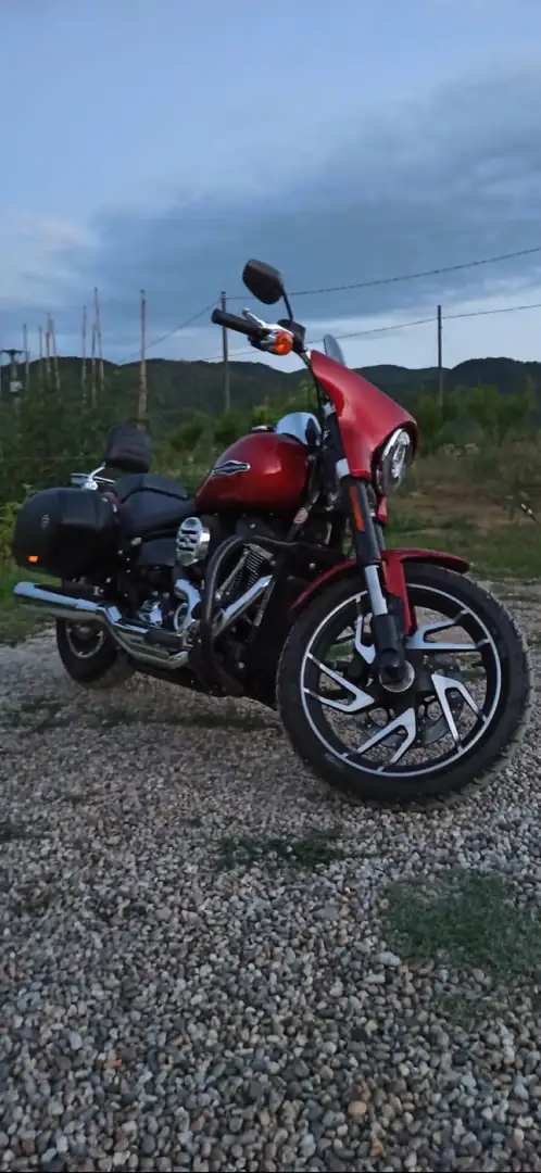 Harley-Davidson Sport Glide Roşu - 1