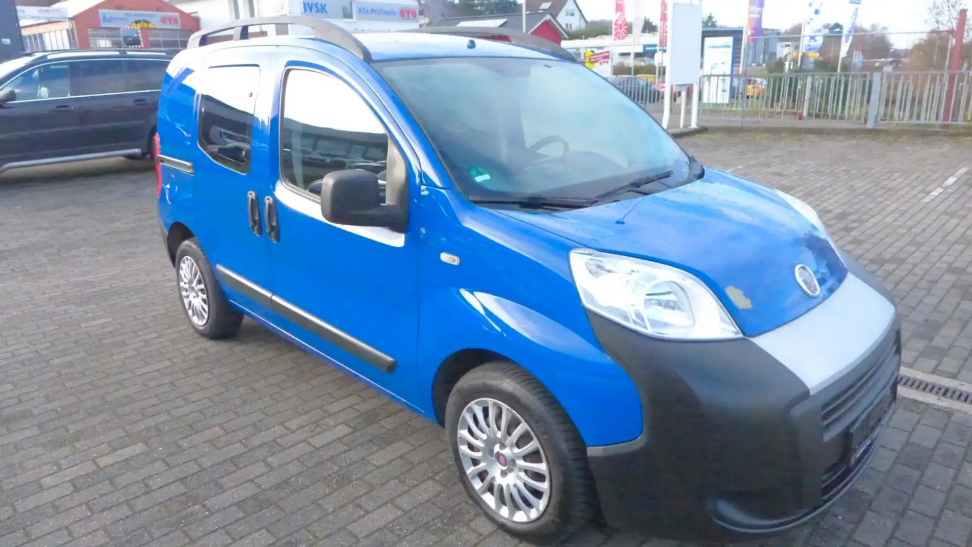 Fiat Fiorino SX Kombi-KLIMA-5.SITZER-2xSCHIEBETÜR Blu/Azzurro - 1