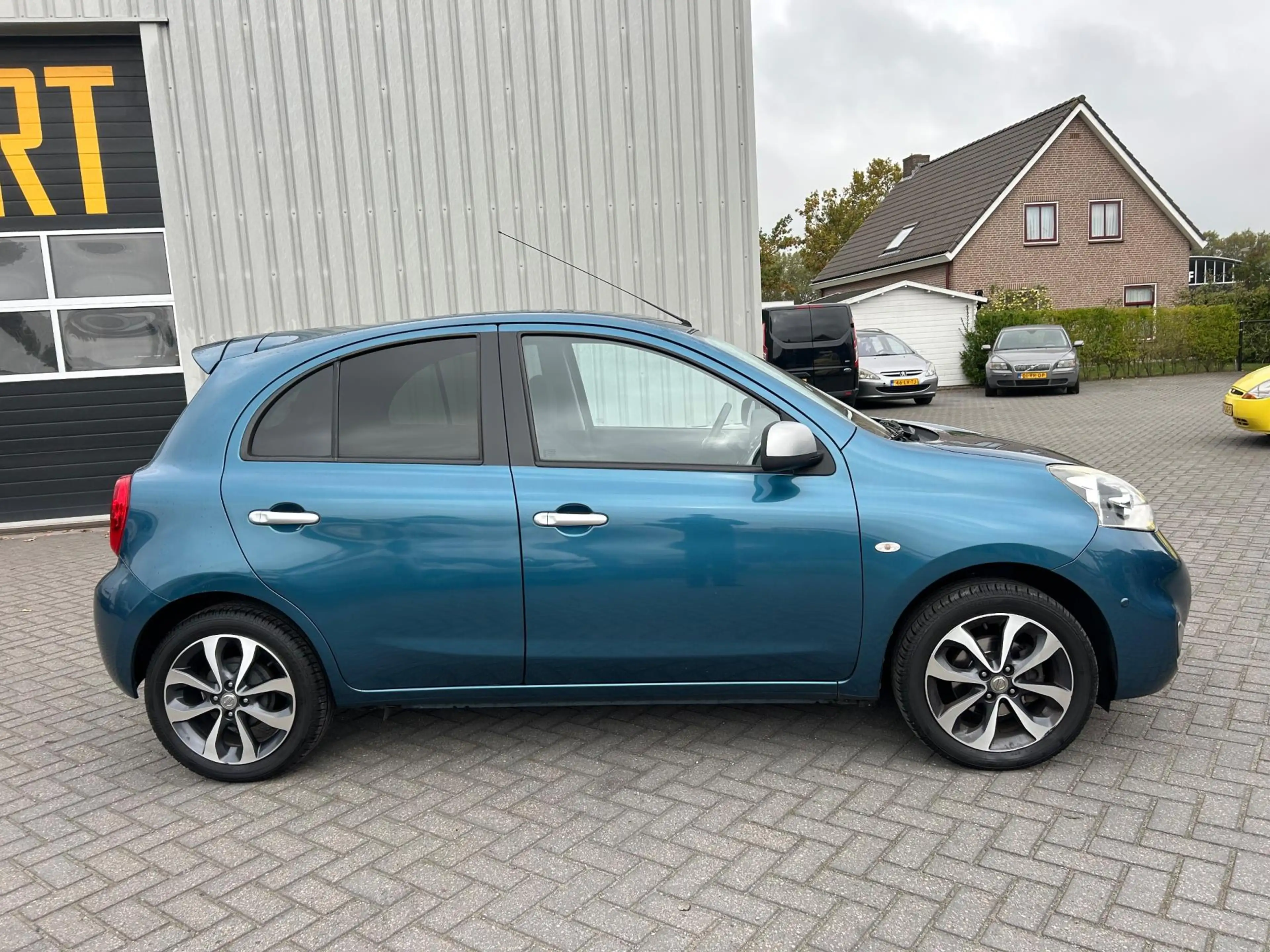 Nissan Micra 1.2 DIG-S Connect Edition N-TEC | CLIMATE | NAVI | — photo 8