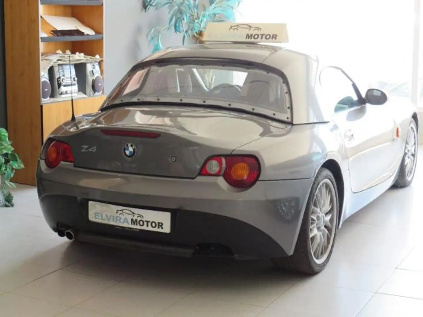 BMW Z4 2.2i Gris - 1