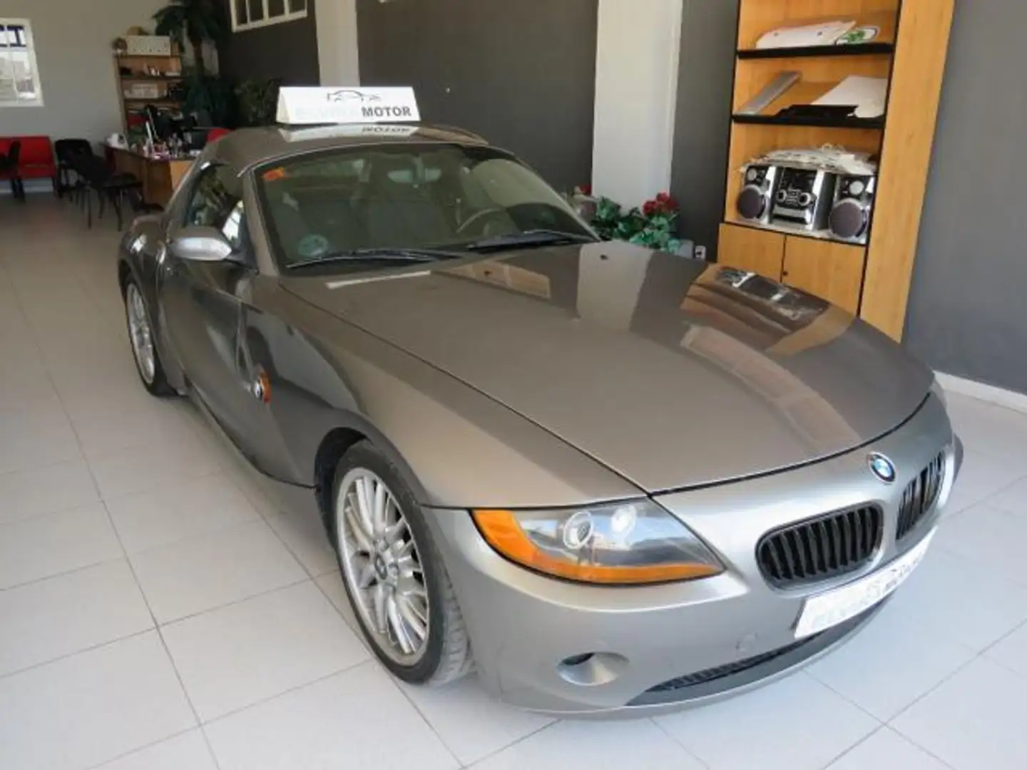 BMW Z4 2.2i Gris - 2