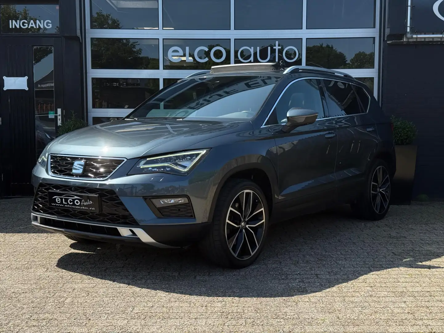 SEAT Ateca 2.0 TSI 4DRIVE Xcellence /Pano/VR-cockpit/360Camer Grijs - 1