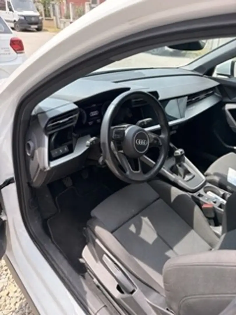 Audi A3 A3 Cabriolet 1,4 TFSI sport sport Weiß - 1