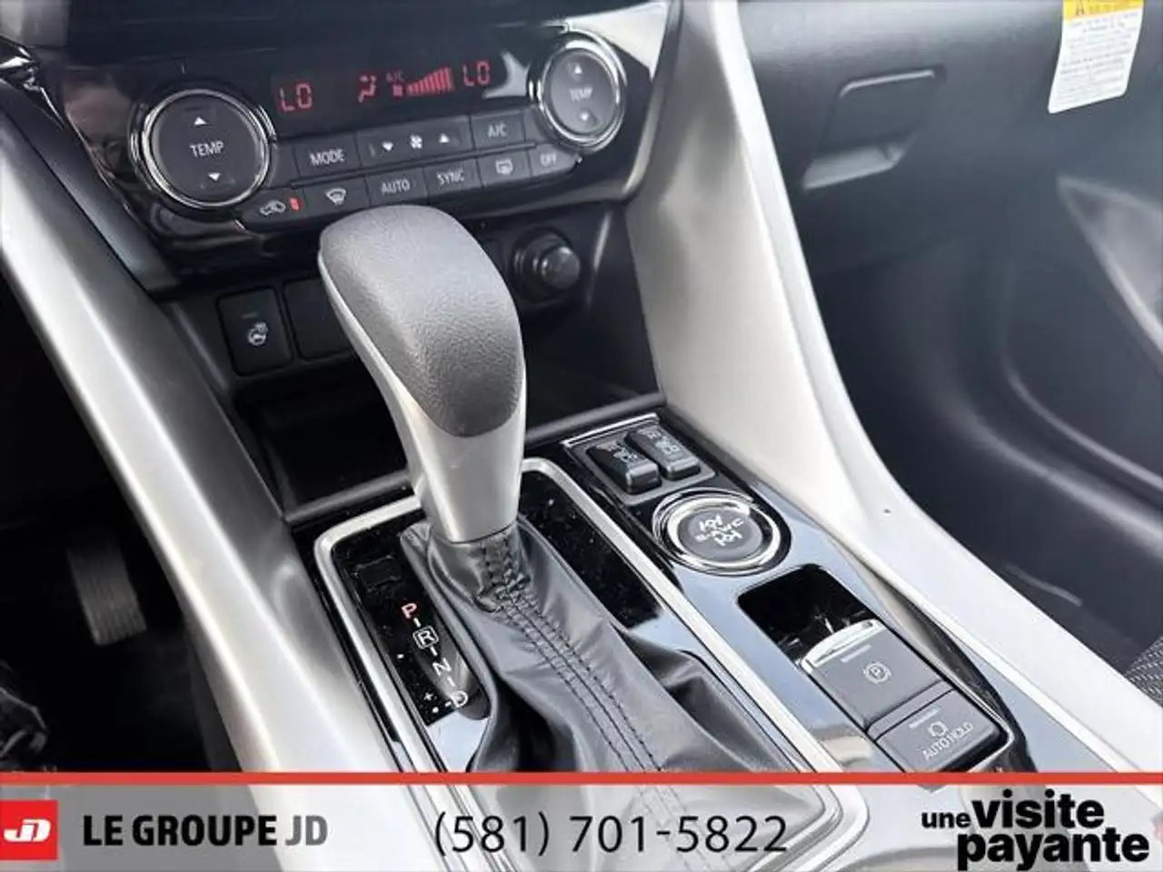 Mitsubishi Eclipse Cross снимка Mitsubishi Eclipse Cross