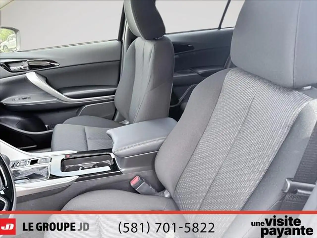 Mitsubishi Eclipse Cross снимка Mitsubishi Eclipse Cross