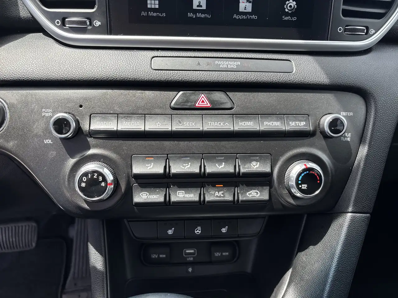 Kia Sportage снимка Kia Sportage