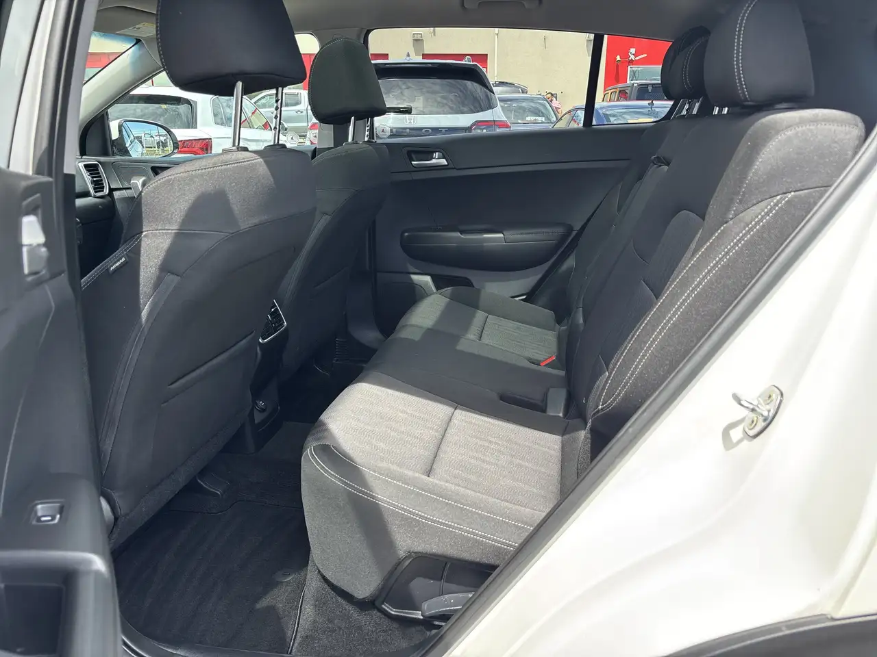 Kia Sportage снимка Kia Sportage