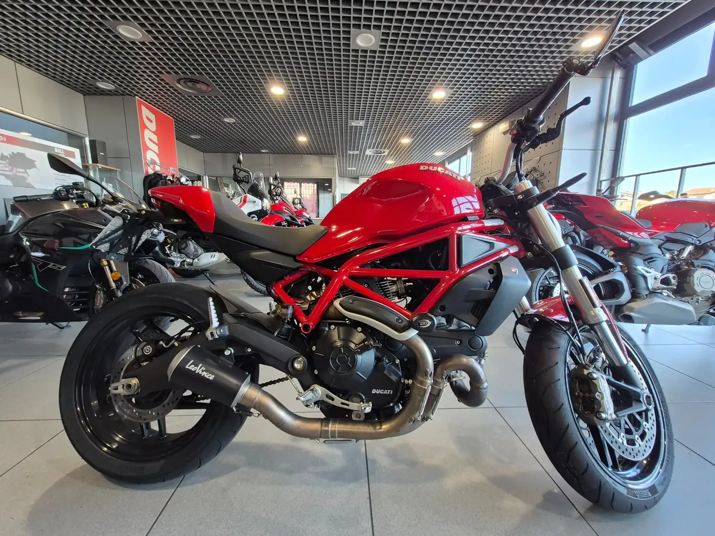 Ducati Monster 797 + Rosso - 1