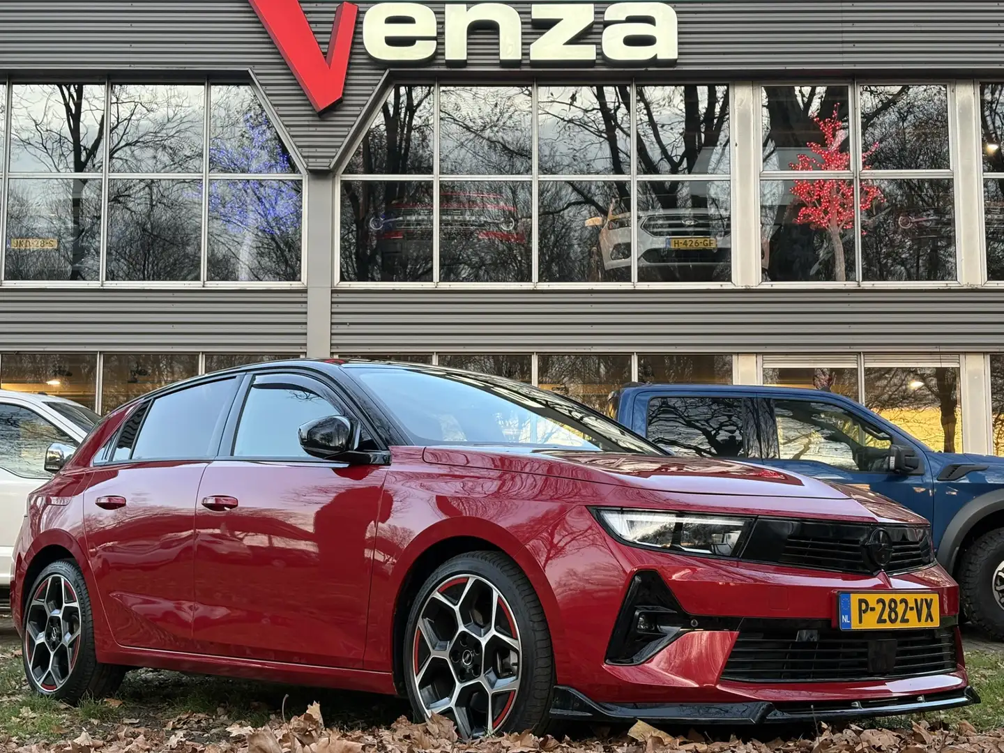 Opel Astra 1.6 Hybrid GS - HUD - 360 - Pano - ACC - NL AUTO Rot - 1