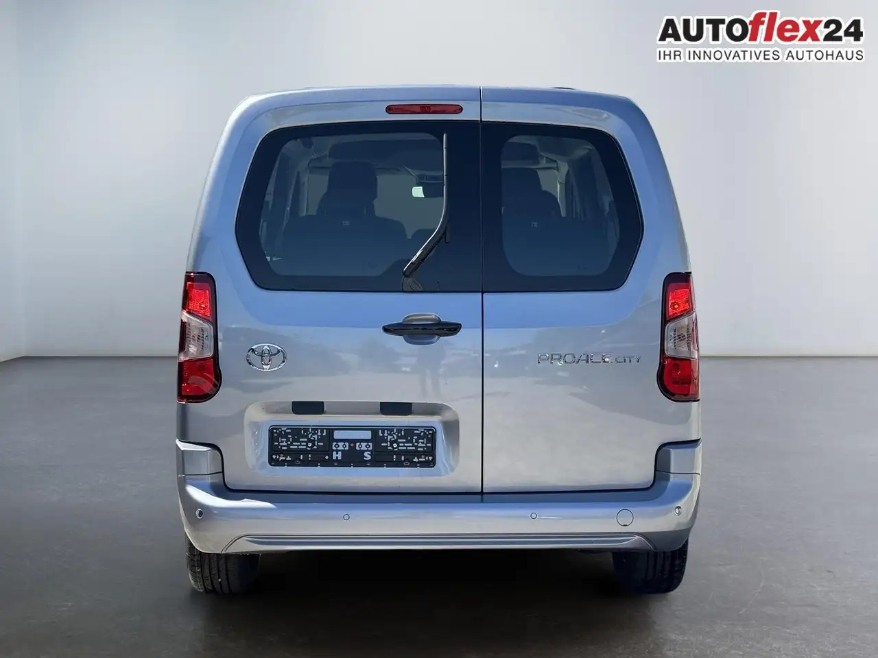 Toyota Proace City Verso 1,2 L2 Business 7 Sitzer Klima Einparkhil... 4