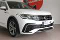 Volkswagen Tiguan 1.5 TSI 150CV DSG IQ.LIGHT R-Line Unicoprop. Weiß - thumbnail 22