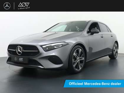 Mercedes-Benz A 180 Star Edition Luxury Line | Nightpakket | Multibeam