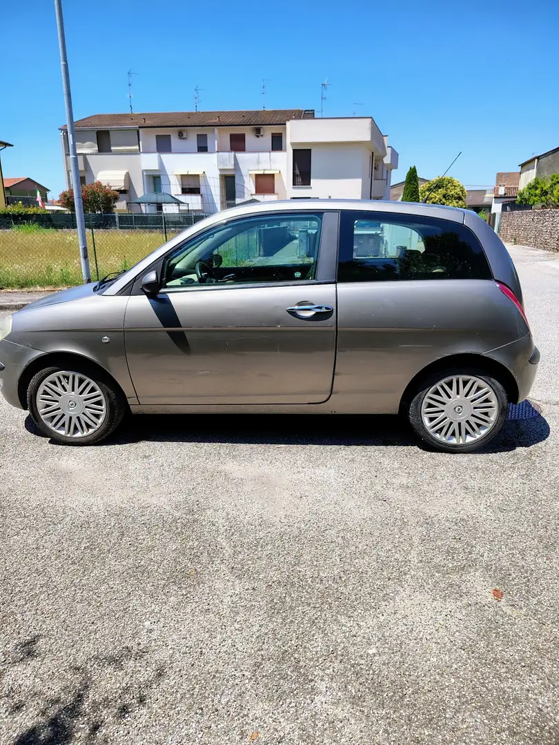 Lancia Ypsilon NEOPATENTATI GPL 1.2 8v - 2