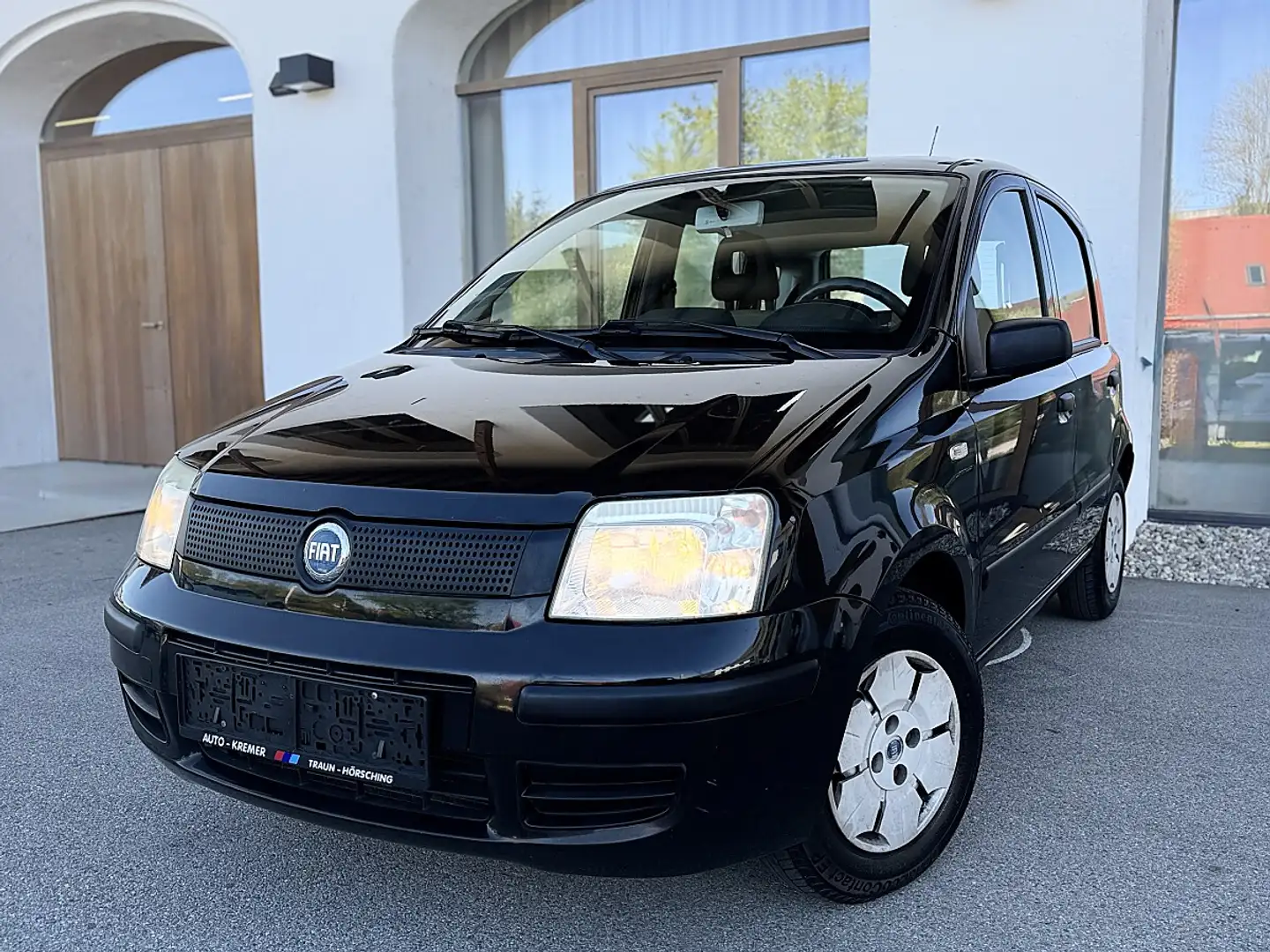 Fiat Panda 1,1 *Pickerl 10/26+4Mo*Zahnriemen neu*Service neu* Schwarz - 1