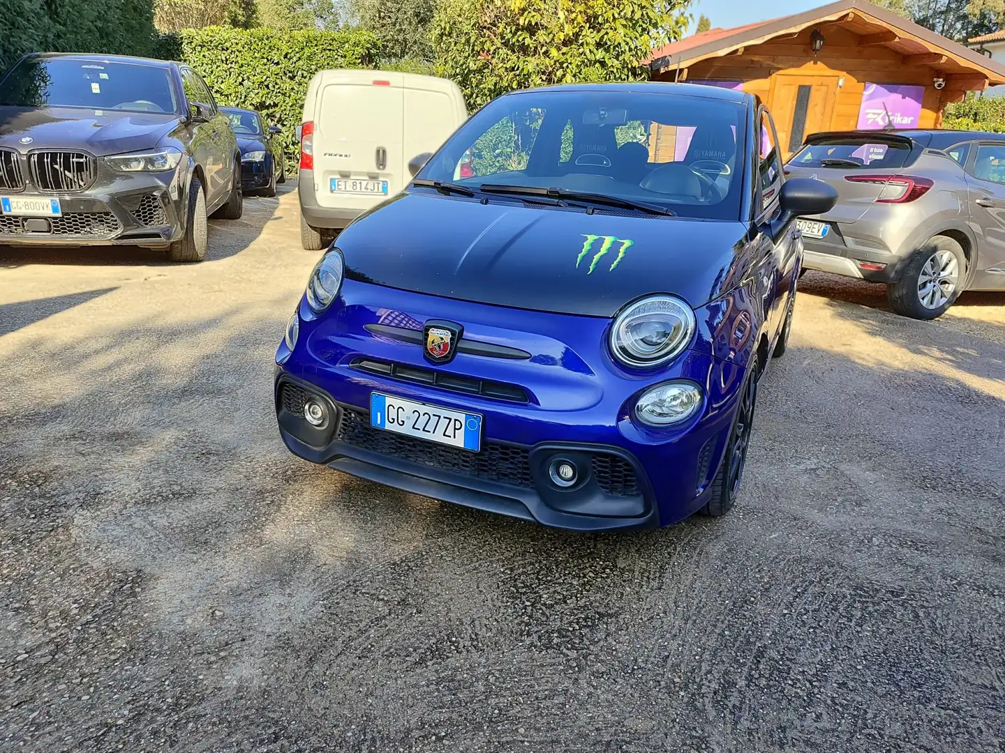 Abarth 595 595 1.4 t-jet Monster Yamaha NESSUN VICOLO DI FIN Bleu - 1
