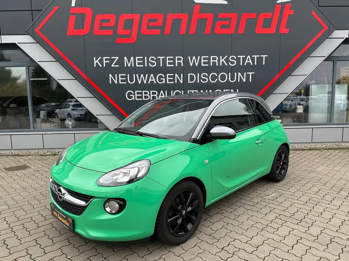Opel Adam 1.4 Automatik Unlimited Klima Sitzheizung Grün - 1
