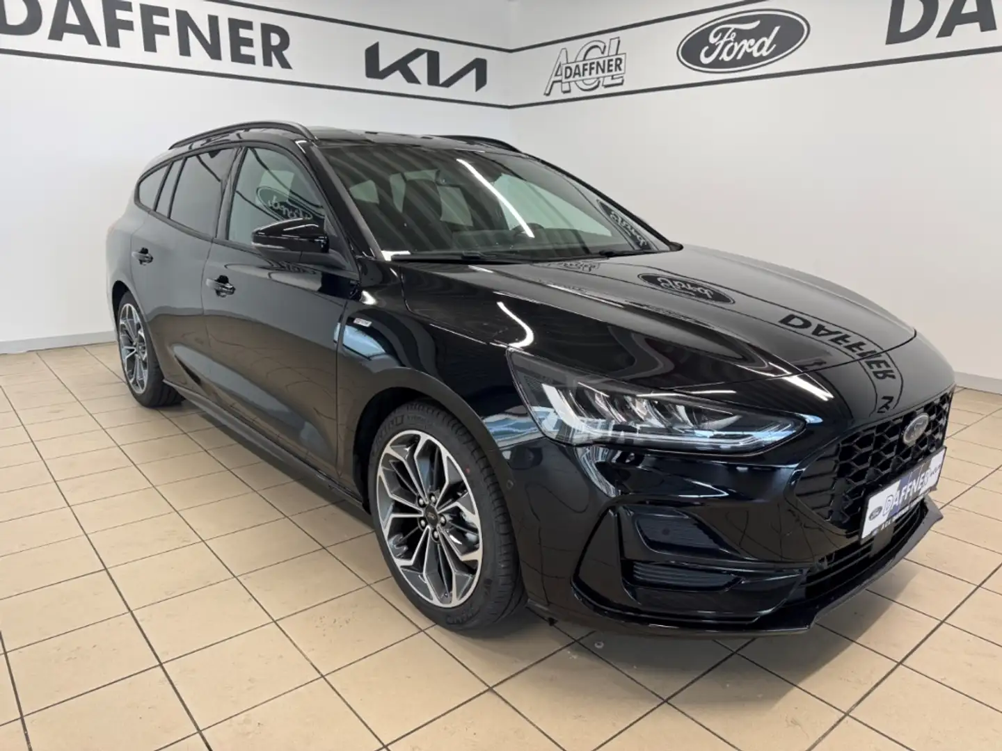 Ford Focus Turnier ST-Line X B&O 18'' LED ACC Kamera Ergo NEU Schwarz - 1
