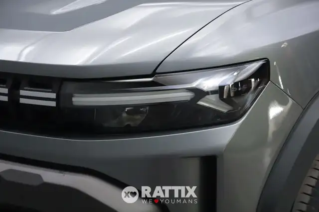 Dacia Duster view 3