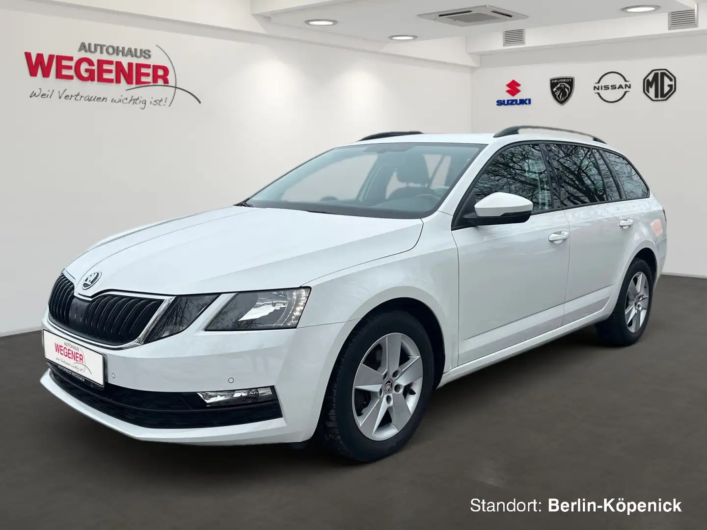 Skoda Octavia OCTAVIA Combi Ambition 1.4 TSI DSG NAVI SHZ PDC Blanc - 1