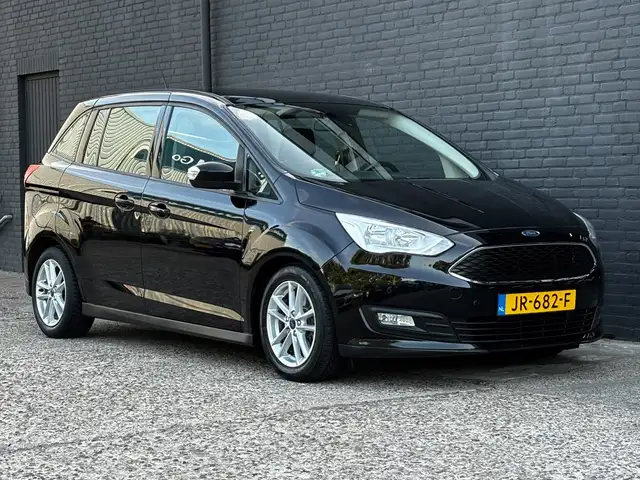 Ford Grand C-Max view 7