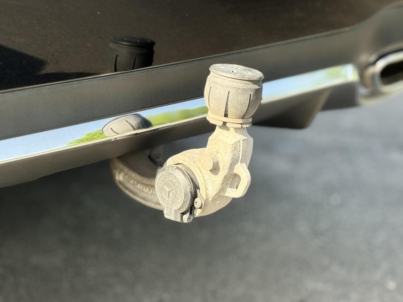 Mercedes-Benz E 400 4Matic — photo 14